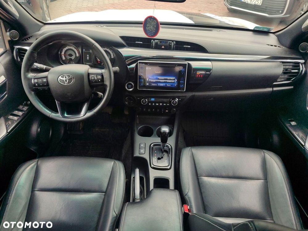 Toyota Hilux 2.4 D-4D Double Cab Dakar 4x4 - 3