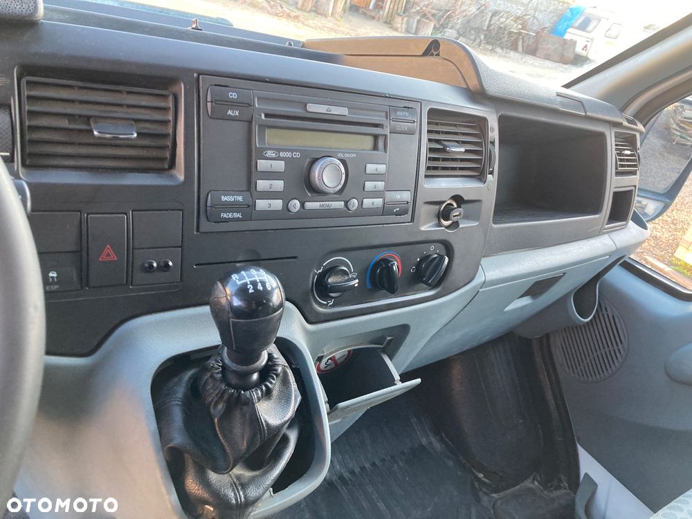 Ford Transit - 14