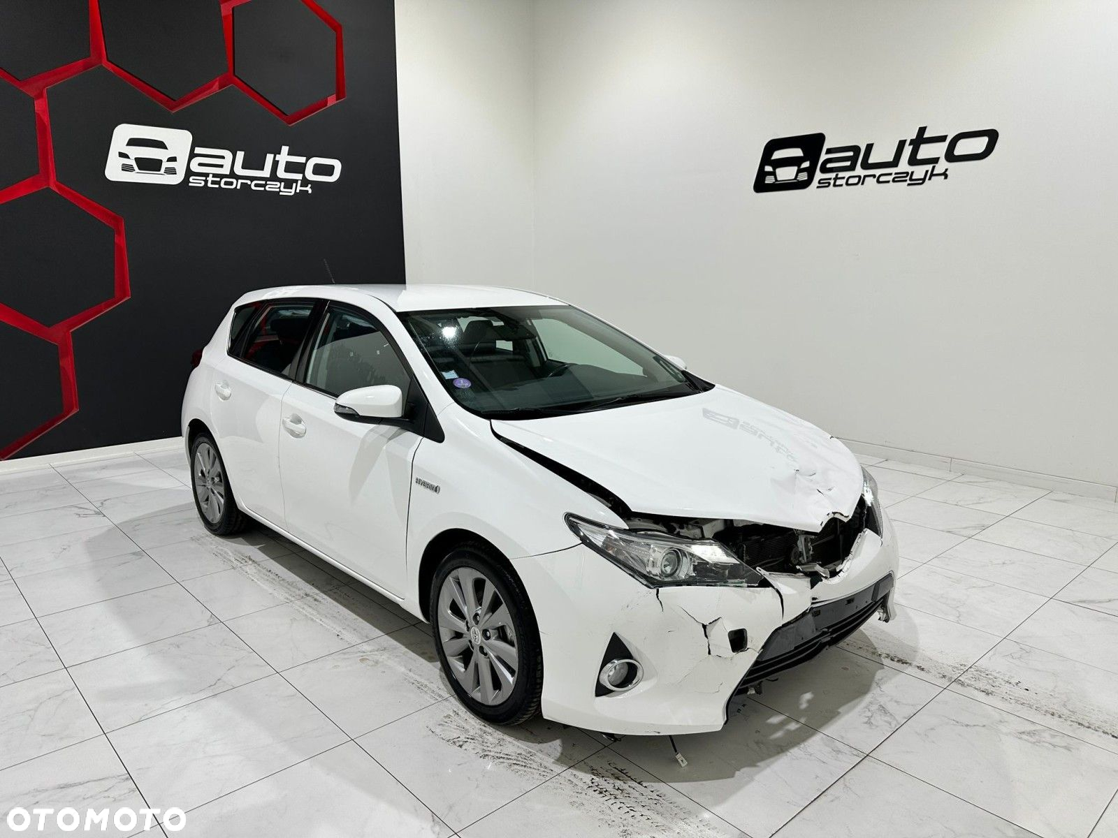 Toyota Auris - 12