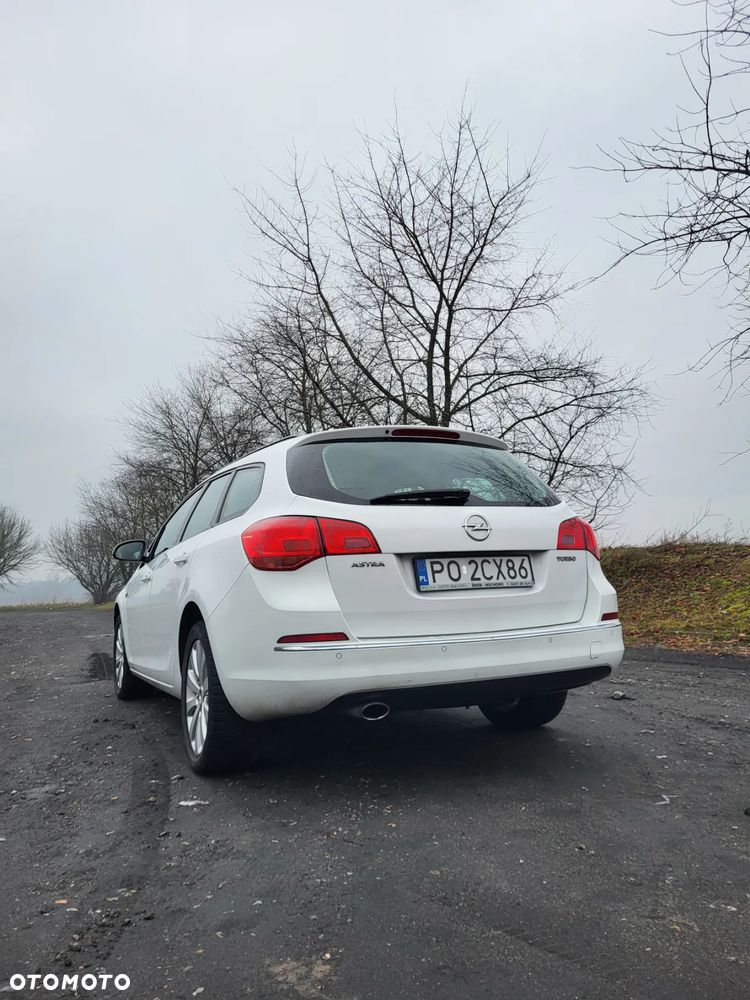 Opel Astra 1.6 ECOTEC DI Turbo ecoFLEX Start/Stop Exklusiv - 25