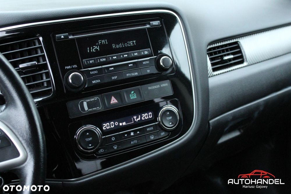 Mitsubishi Outlander - 13