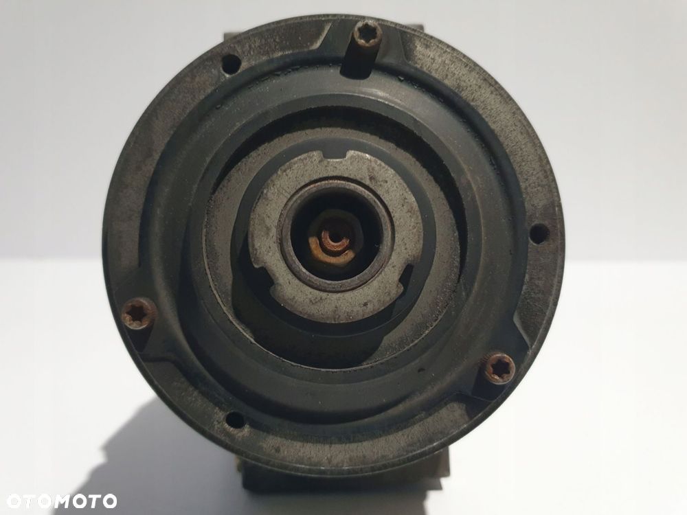 SPRĘŻARKA KLIMATYZACJI VW Golf V Passat B6 1.9 TDI 1K0820803G - 4