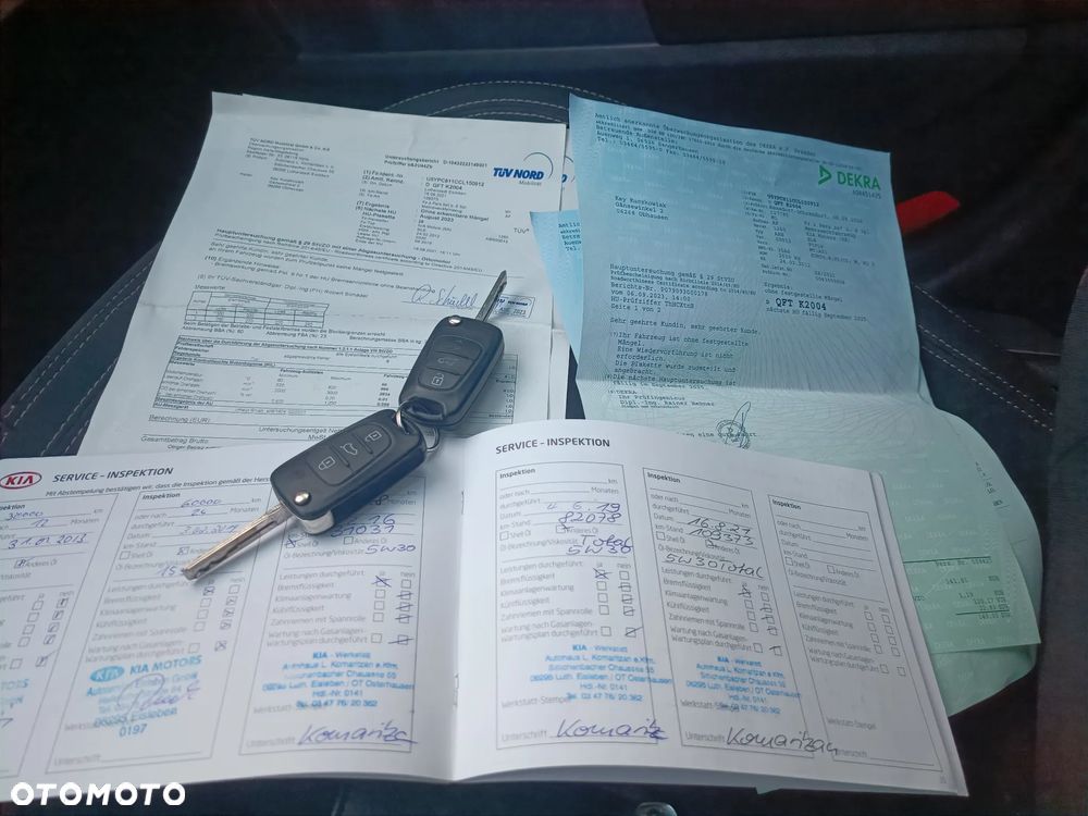 Kia Sportage 2.0 CVVT 4WD Vision - 23