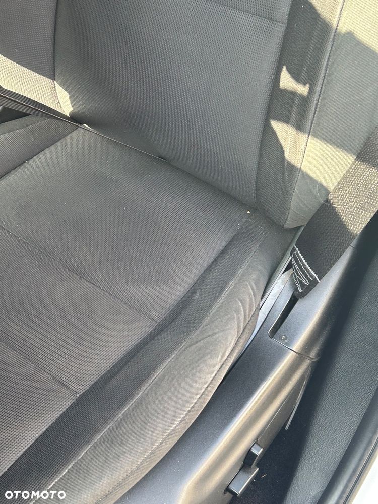 Jeep Grand Cherokee - 10