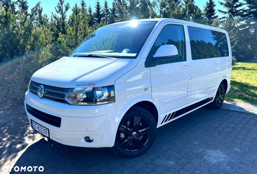 Volkswagen Multivan - 1