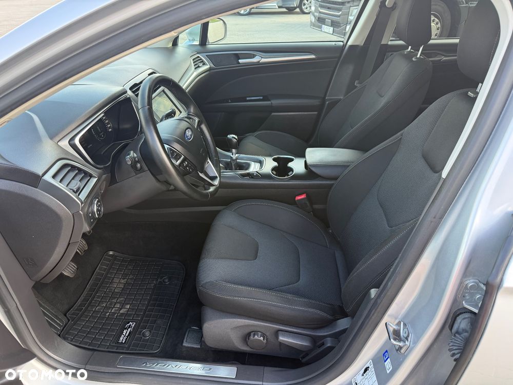 Ford Mondeo 2.0 TDCi STart-Stopp Titanium - 26