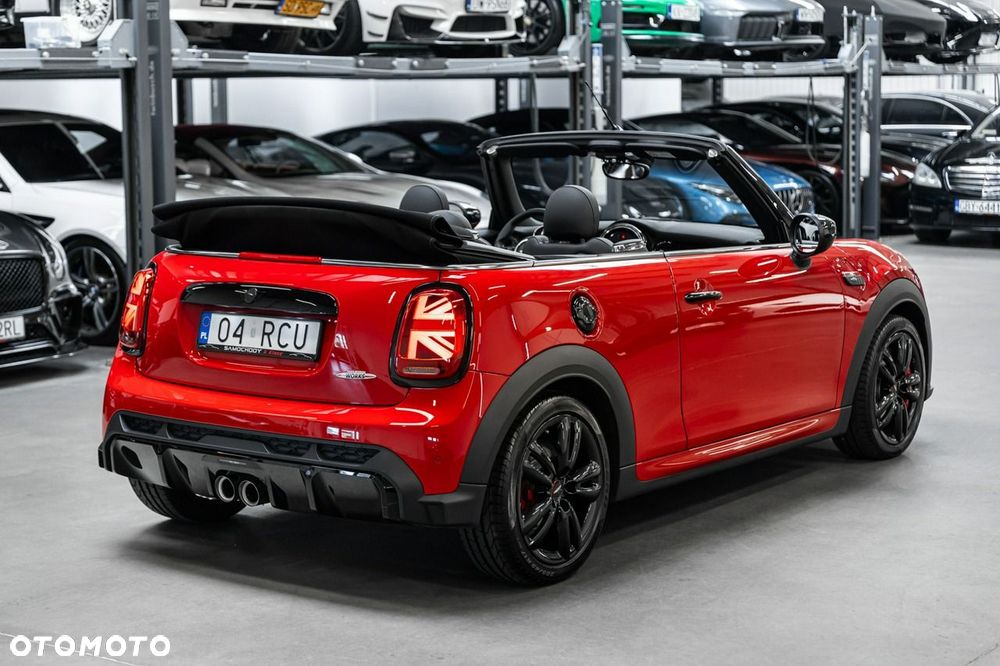 MINI John Cooper Works - 8