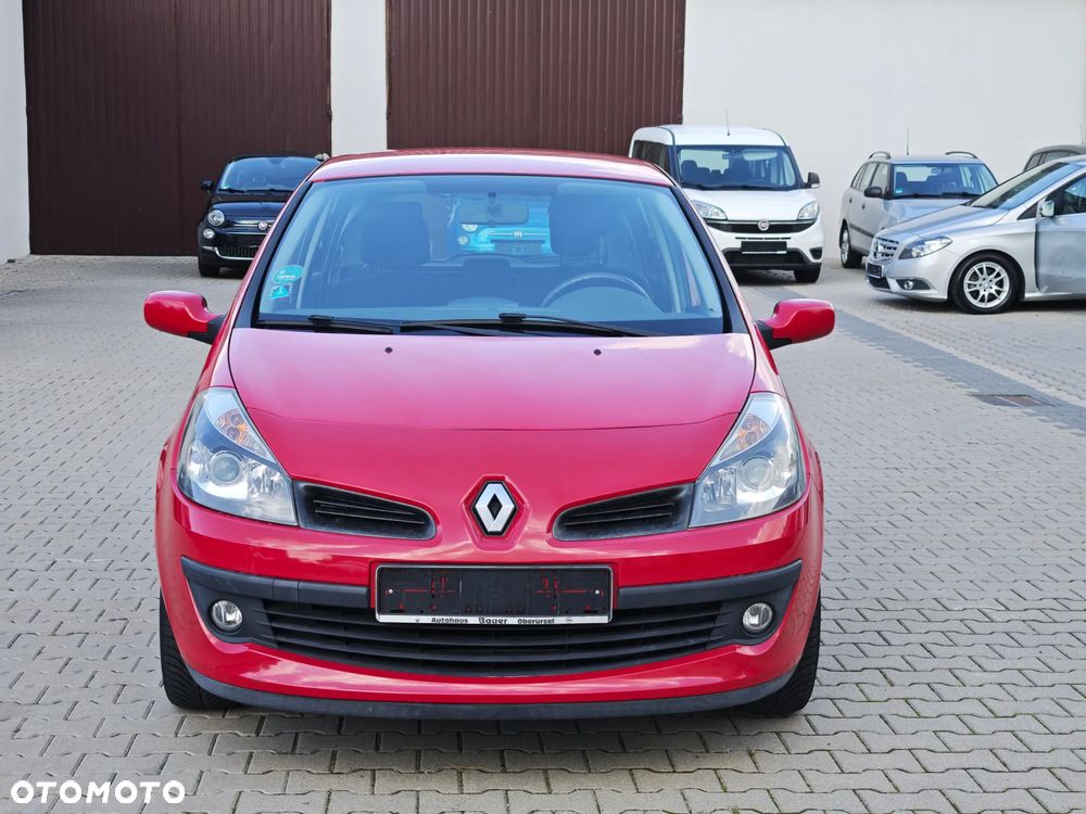 Renault Clio 1.6 16V Expression - 2