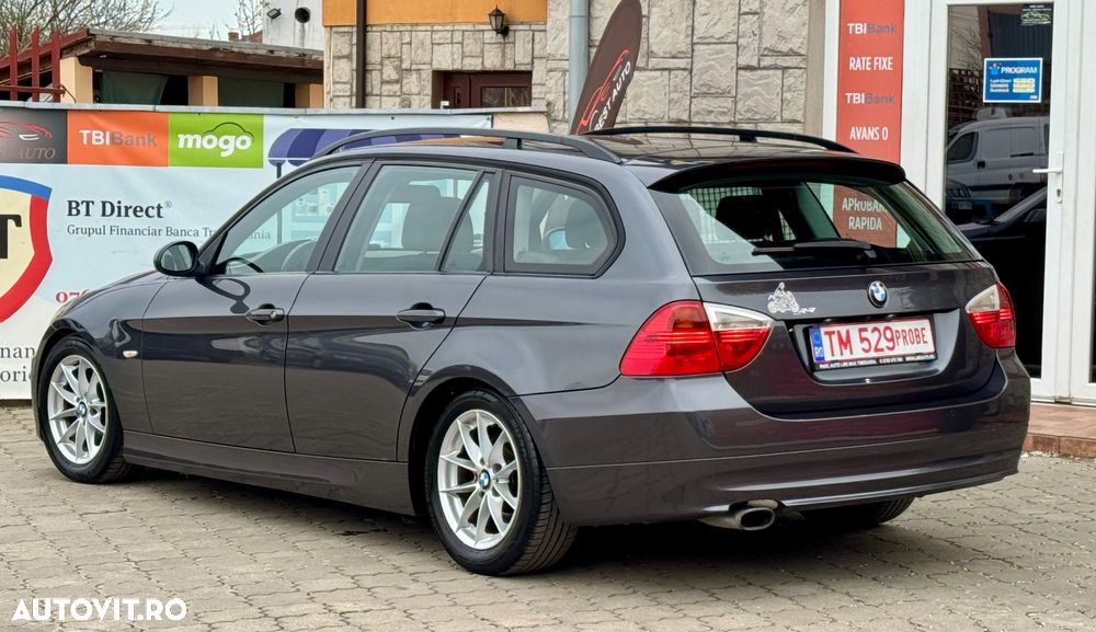 BMW Seria 3 320d - 4