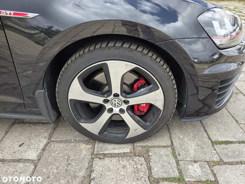 Volkswagen Golf GTI BlueMotion Technology - 13