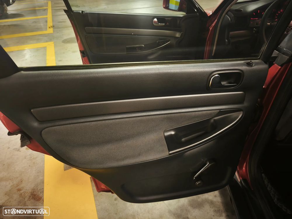 Audi A4 1.9 TDI Attraction EC - 10