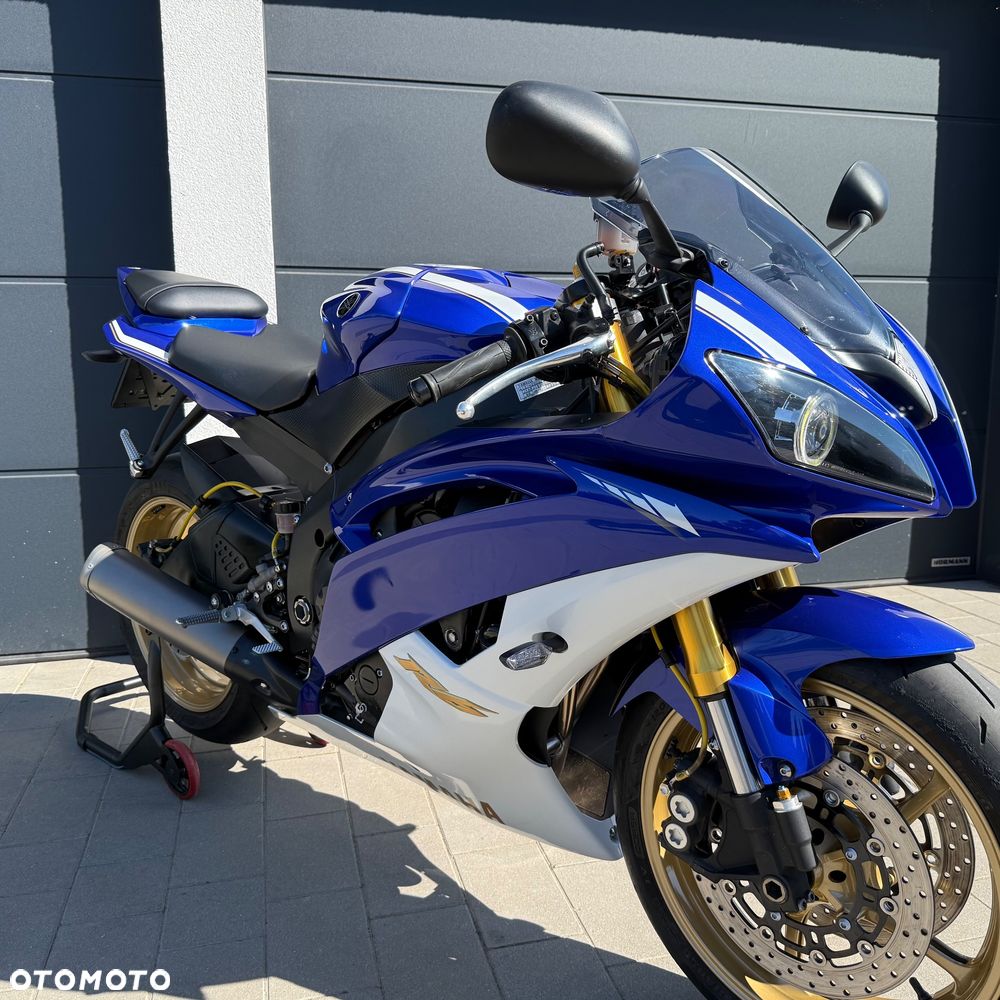 Yamaha R6 - 2