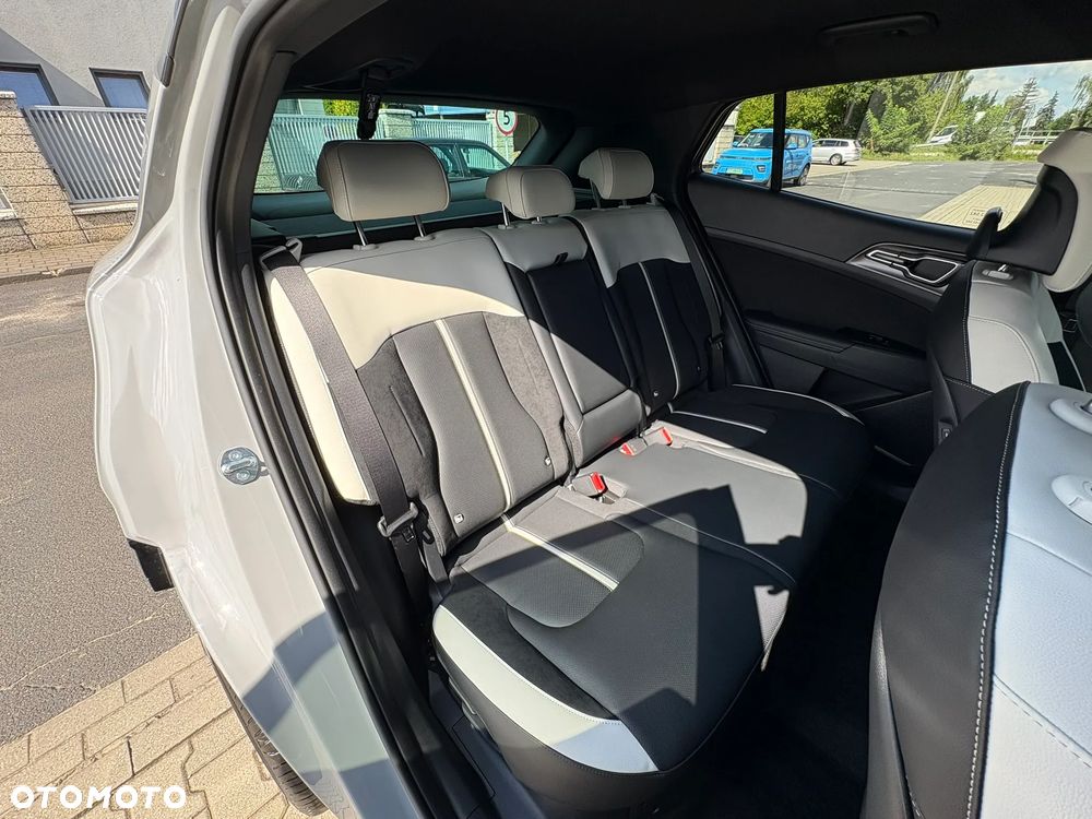 Kia Sportage 1.6 T-GDI HEV GT Line 2WD - 28