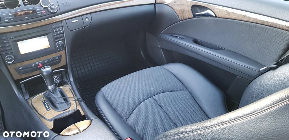 Mercedes-Benz Klasa E 220 CDI Automatik Elegance - 12