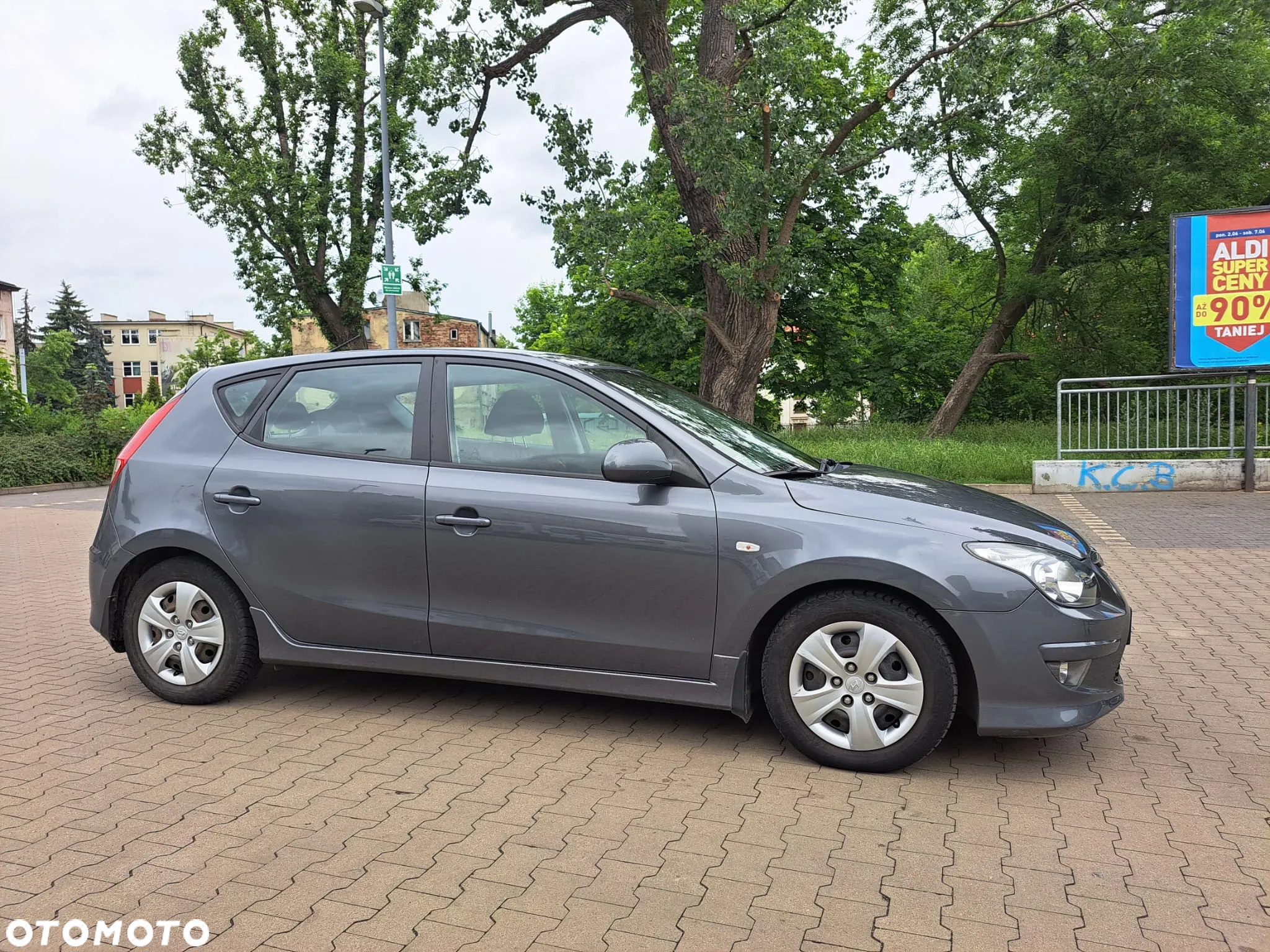 Hyundai i30 1.6 Classic + - 2