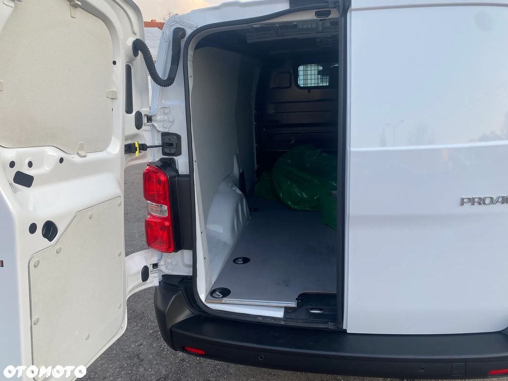 Toyota PROACE - 4