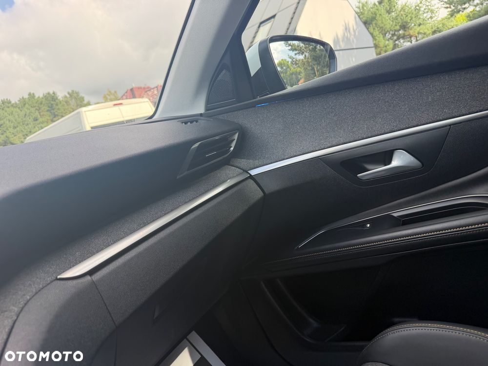 Peugeot 5008 1.5 BlueHDi Road Trip S&S - 37