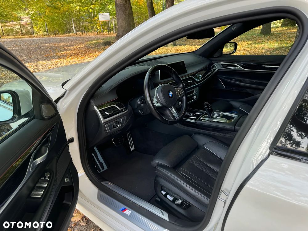 BMW Seria 7 2020