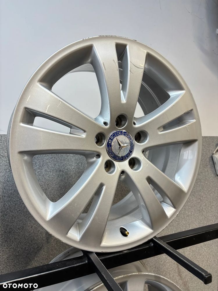 4  Felgi Alu Mercedes C-klasa 204, GLK 17" A 204 401 0402 - 9