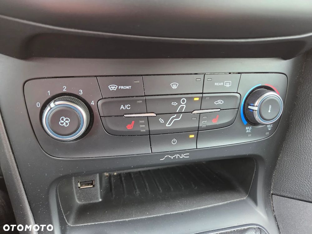 Ford Focus 1.0 EcoBoost Start-Stopp-System COOL&CONNECT - 14