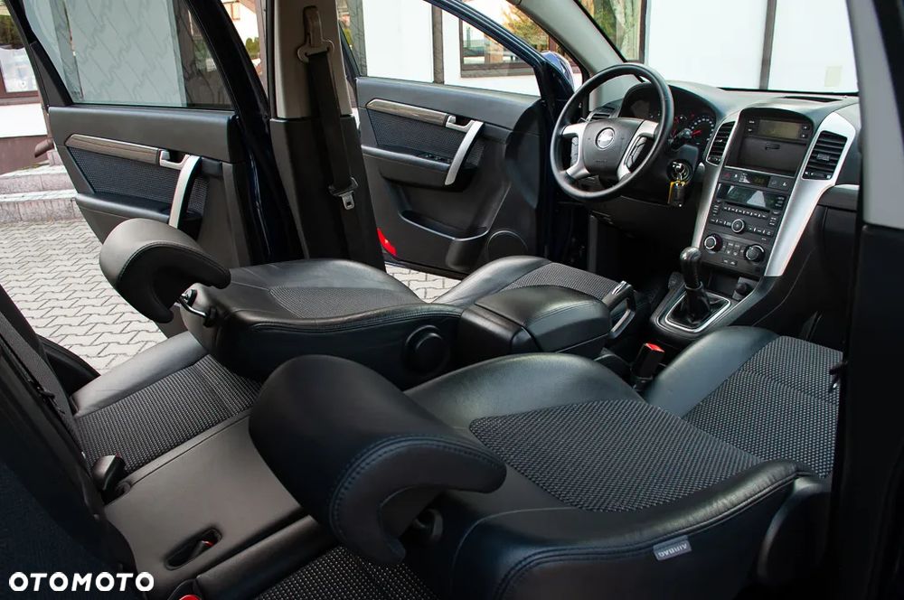 Chevrolet Captiva 2.0 2WD 7 Sitzer LS - 6