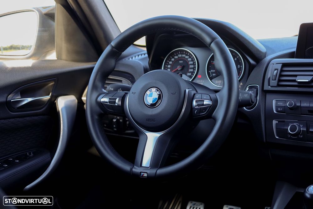 BMW 116 d Pack M - 14