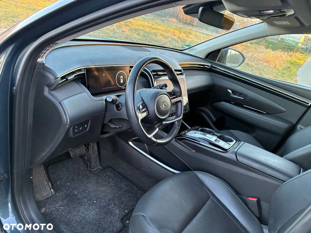 Hyundai Tucson 1.6 CRDi 48V-Hybrid 4WD DCT Prime - 12