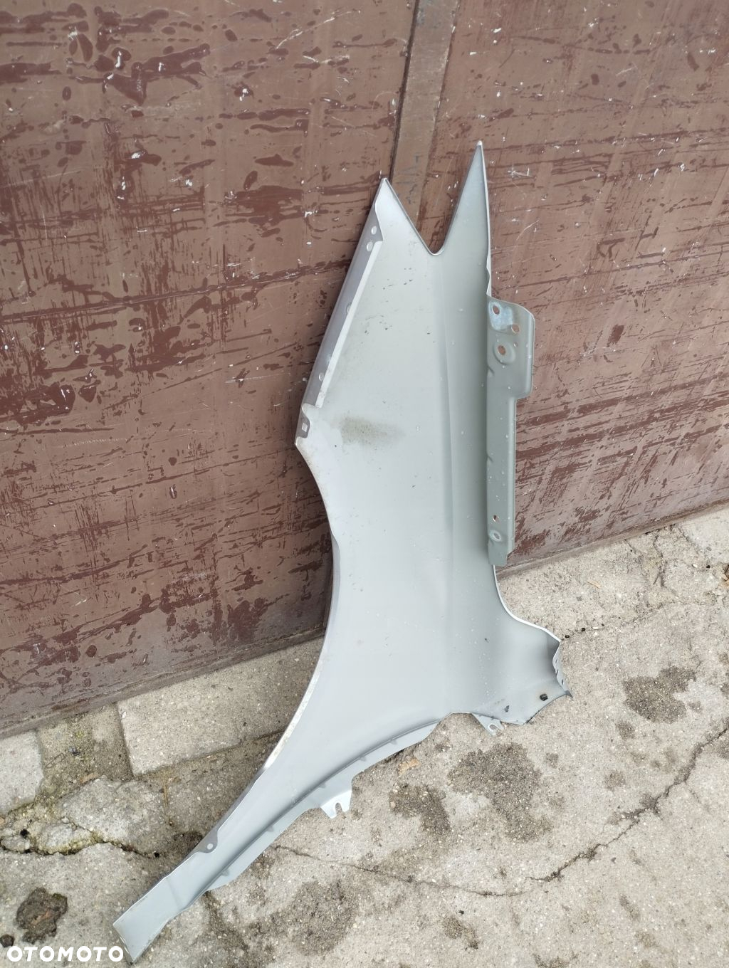 Błotnik prawy przód MG 5 MG5 EV - 8