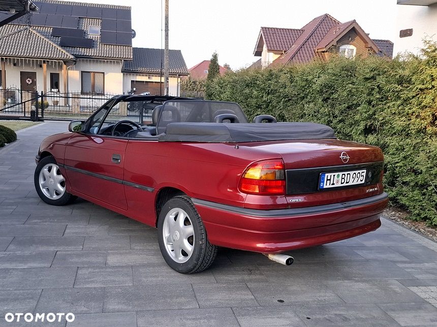 Opel Astra - 10
