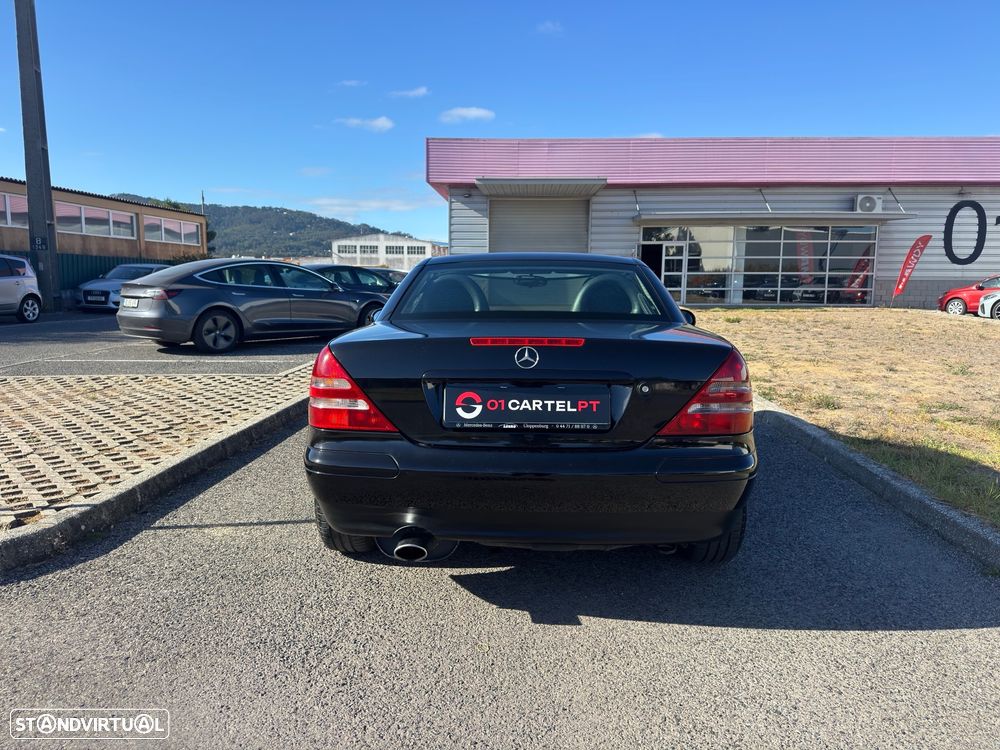 Mercedes-Benz SLK 200 - 4