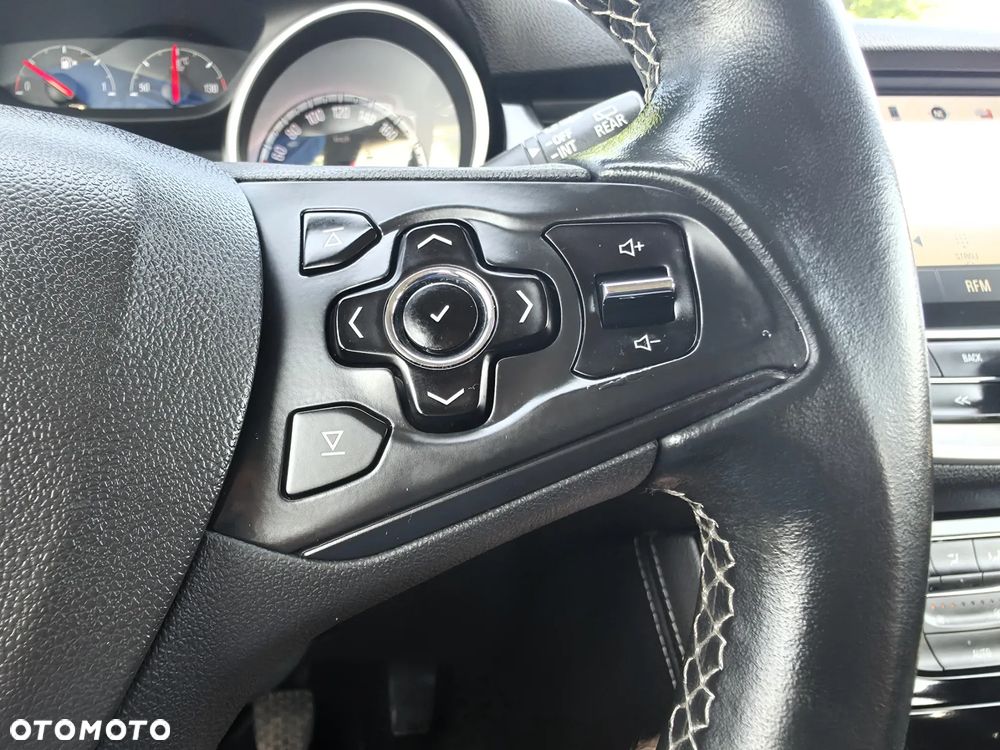 Opel Astra 1.4 Turbo Innovation - 22
