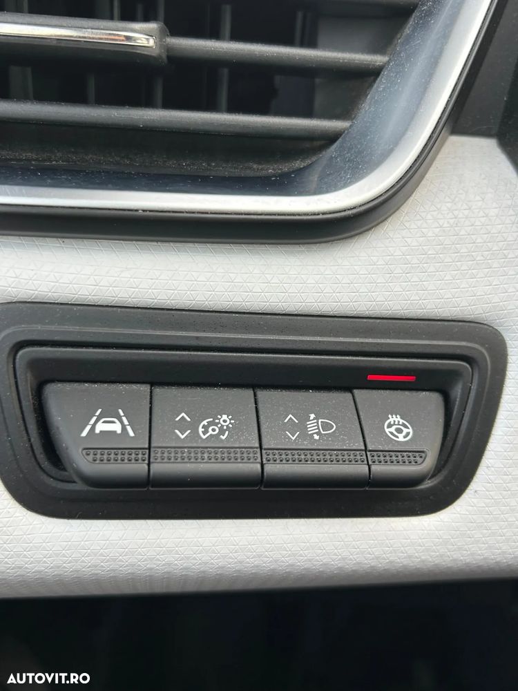 Renault Clio V 1.0 TCe 90 X-Tronic Techno - 14