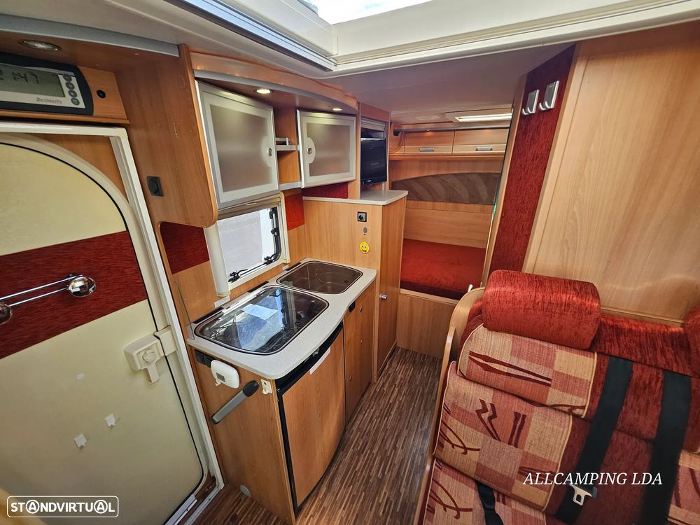 Dethleffs Globebus 5.99M CAMA TRANSVERSAL - 22
