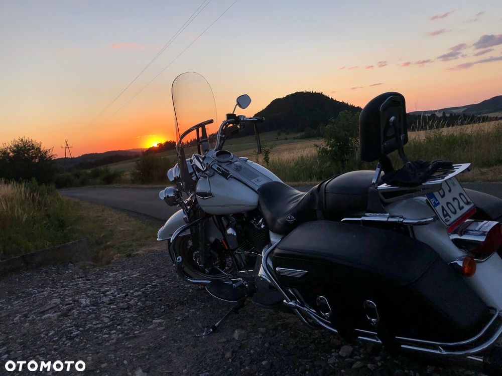 Harley-Davidson Touring Road King - 1