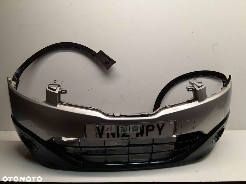 } ZDERZAK PRZÓD PRZEDNI NISSAN QASHQAI 1 I J10 LIFT FL KY0 SREBRNY LISTWY BŁOTNIKÓW HALOGENY