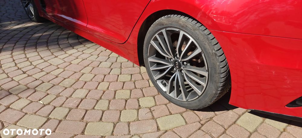 Kia Stinger 2.2 CRDI GT Line AWD - 8