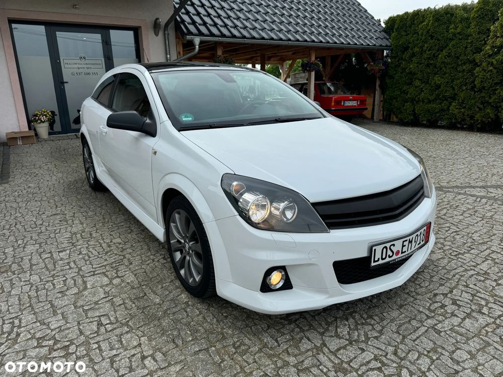 Opel Astra 1.6 Edition 111 Jahre - 2