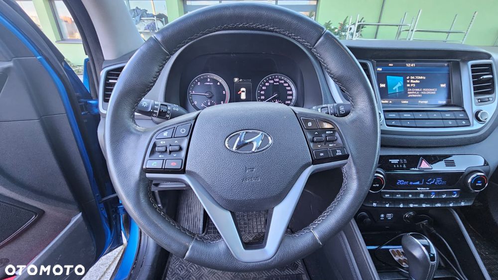 Hyundai Tucson blue 2.0 CRDi 4WD Premium - 23