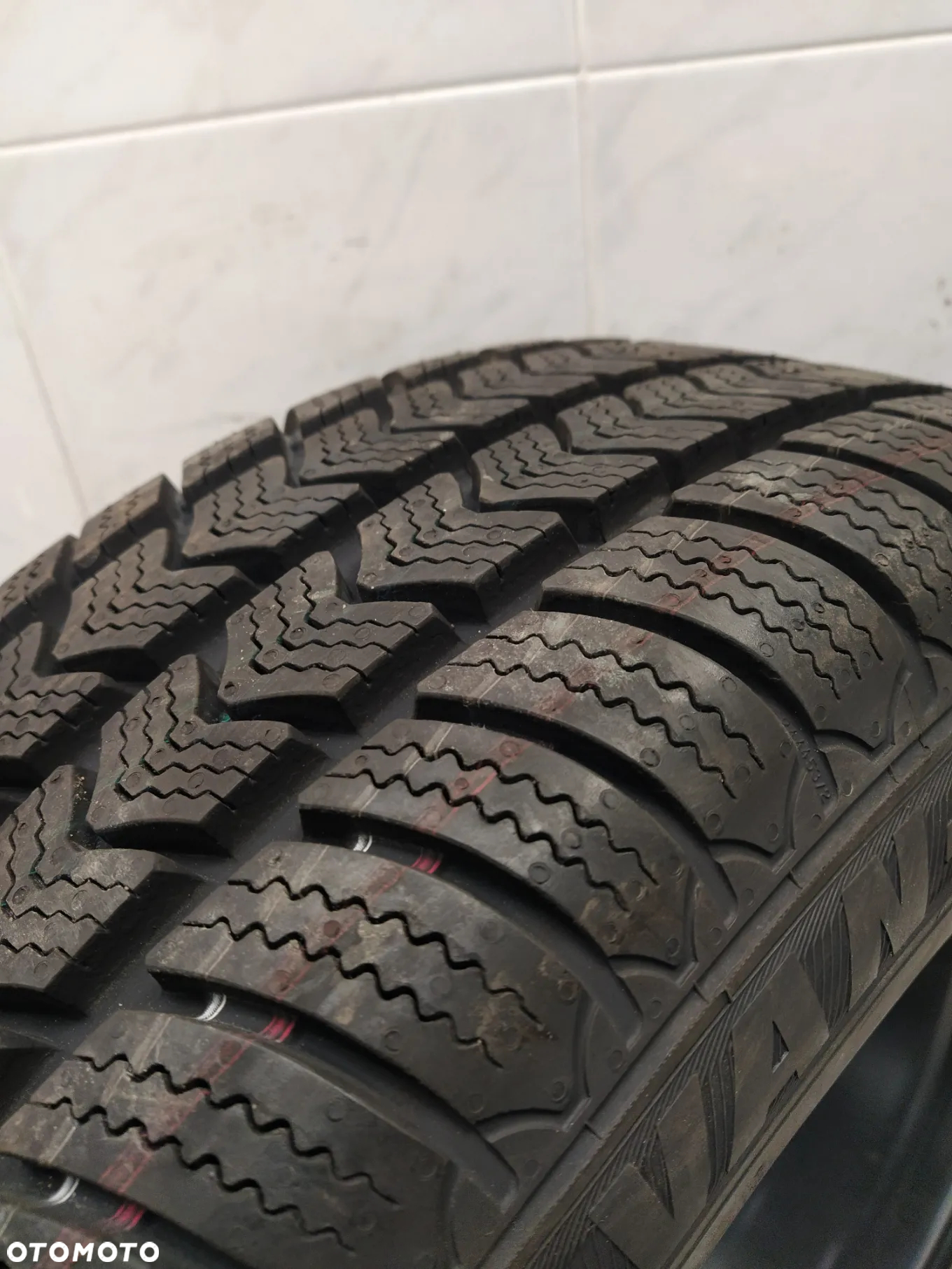 FORD TRANSIT CUSTOM 6,5x15 ORYGINALNE FELGI STALOWE R15 ET60 5X160 OPONY SEMPERIT 215/65 KOŁA ZIMA BIEŻNIK ok 10.5mm - 16
