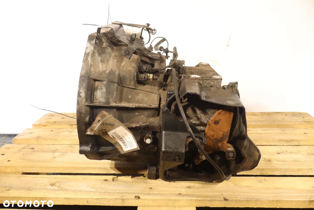 SKRZYNIA BIEGÓW 5 BIEGOWA FIESTA VII MK7 1.6TDCI - 4