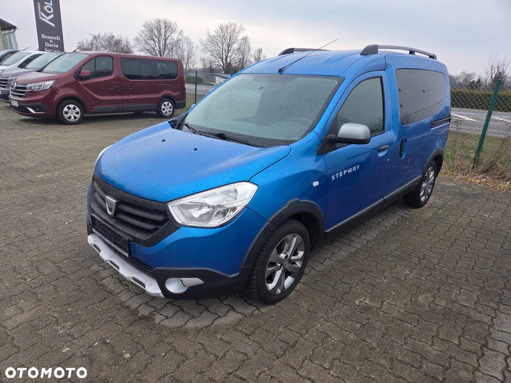 Dacia Dokker TCe 115 Stepway Celebration - 6