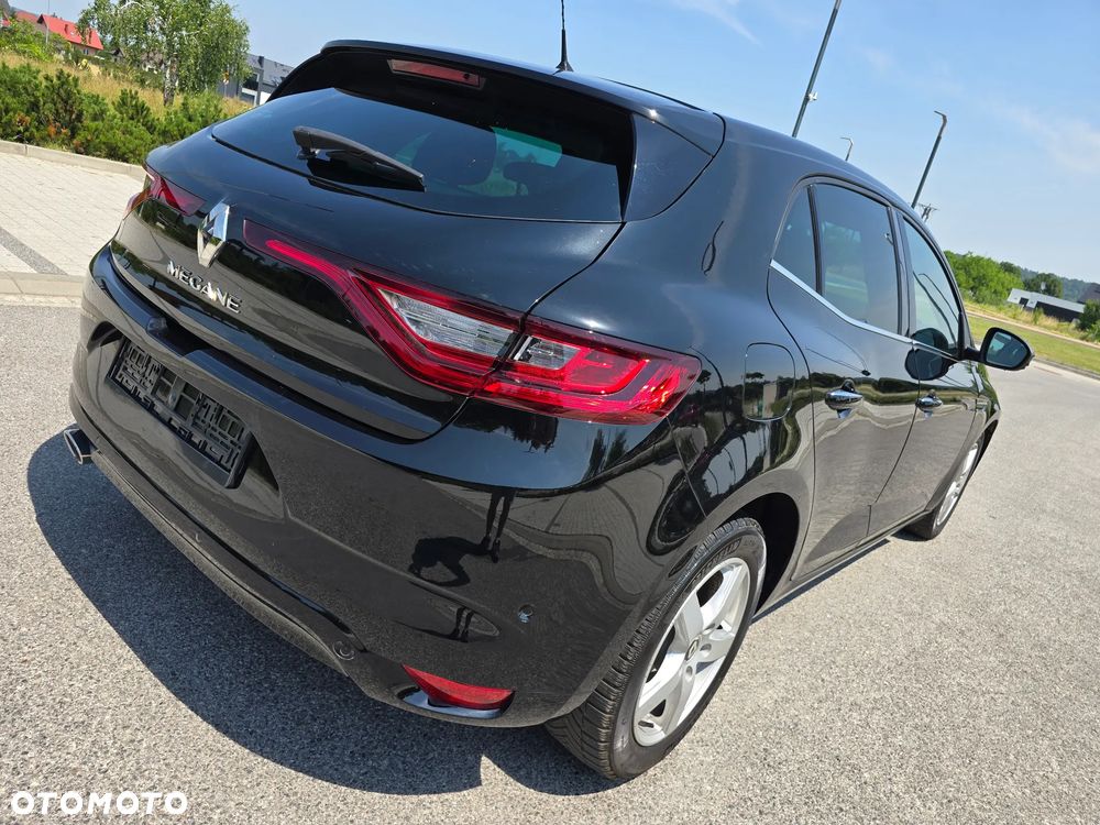 Renault Megane BLUE dCi 115 BOSE EDITION - 35