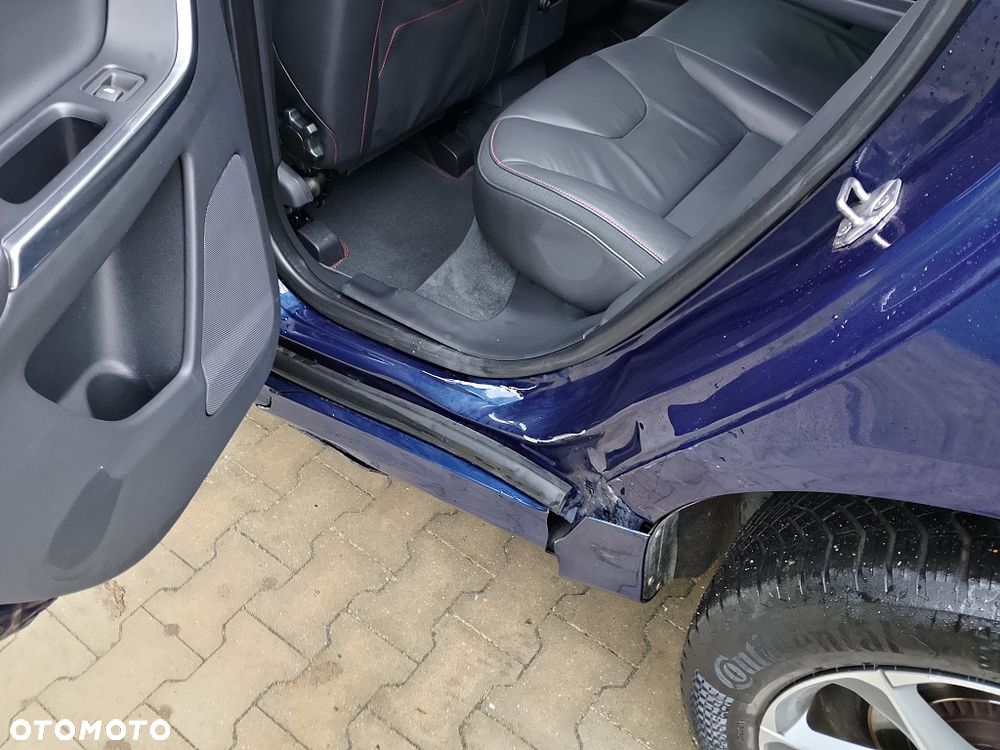 Volvo XC 60 D4 AWD Ocean Race - 11