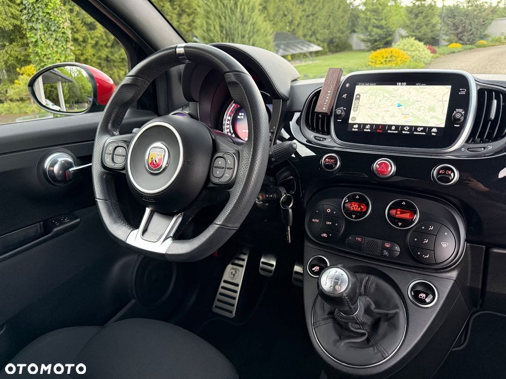Abarth 595 1.4 T-Jet 16v - 18