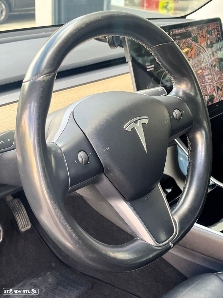 Tesla Model 3 - 38
