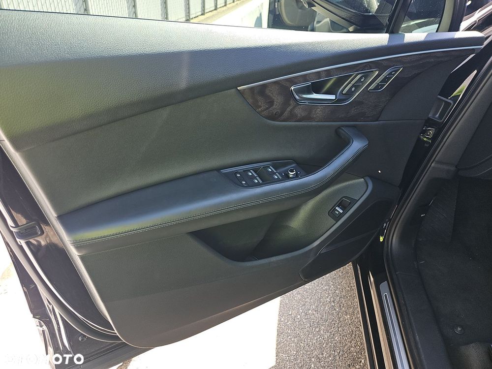 Audi Q7 SUV TFSI quattro 250 kW tiptronic S line business - 14
