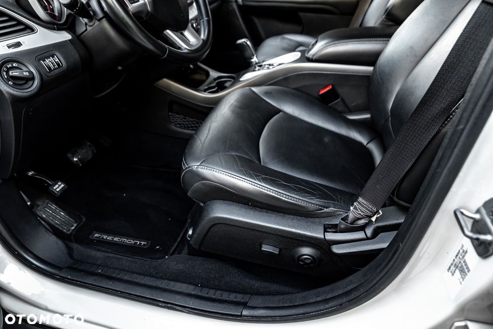 Fiat Freemont 2.0 Multijet Lounge AWD - 20