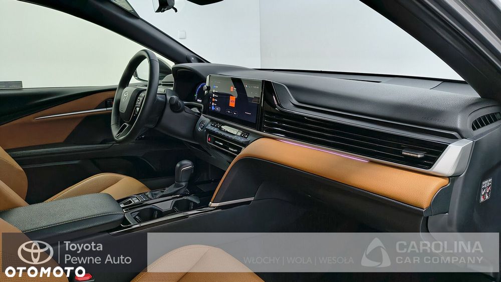 Toyota Camry 2025