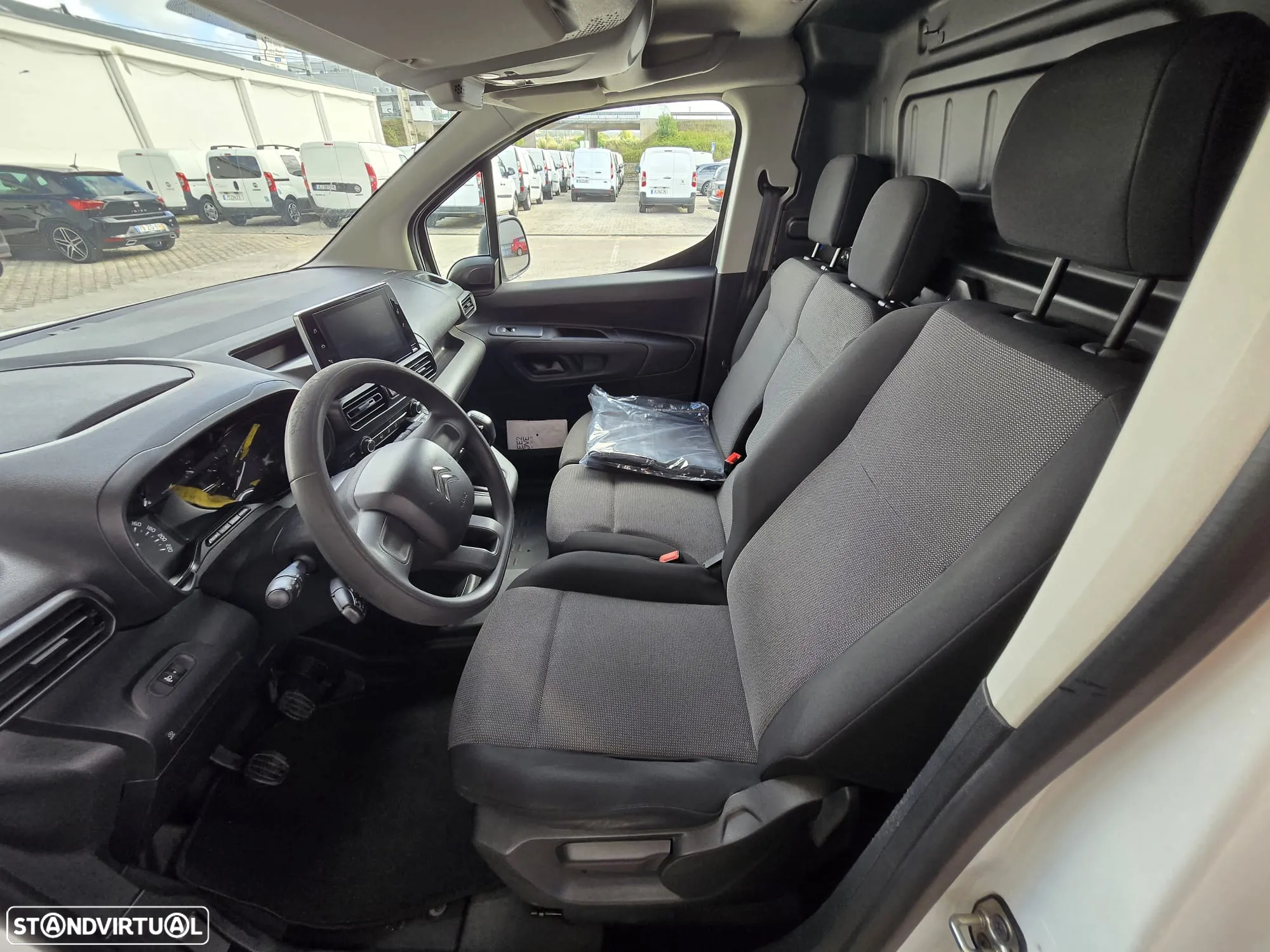 Citroën Berlingo 1.6HDI 100cv Ecrã Central 3Lugares - 7