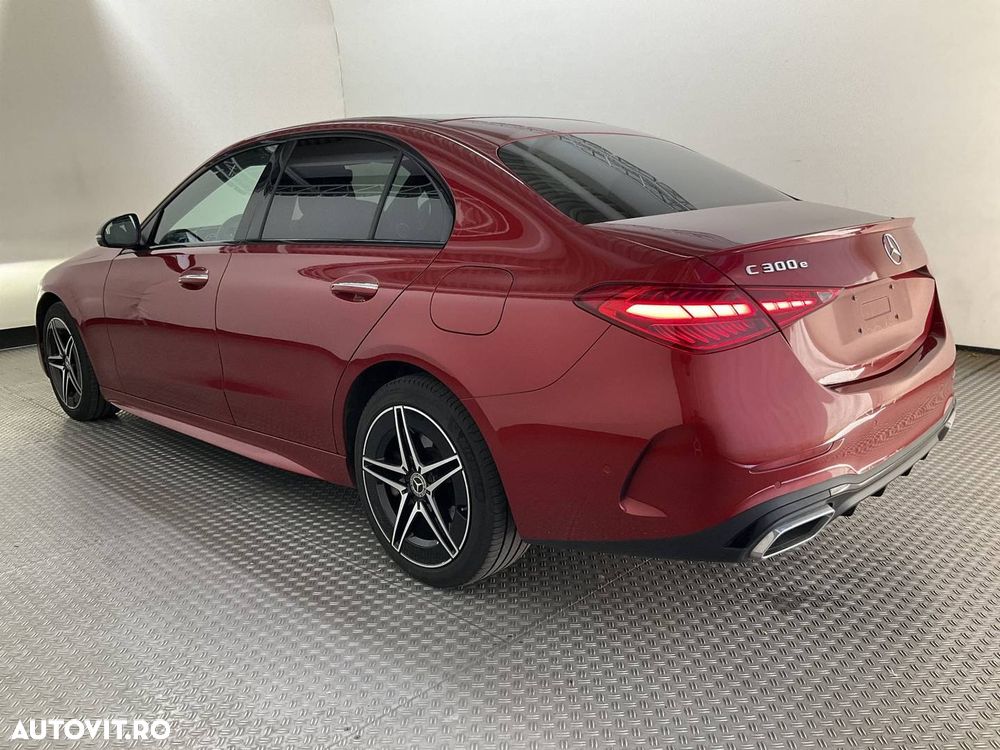 Mercedes-Benz C 300 e 9G-TRONIC AMG Line - 6